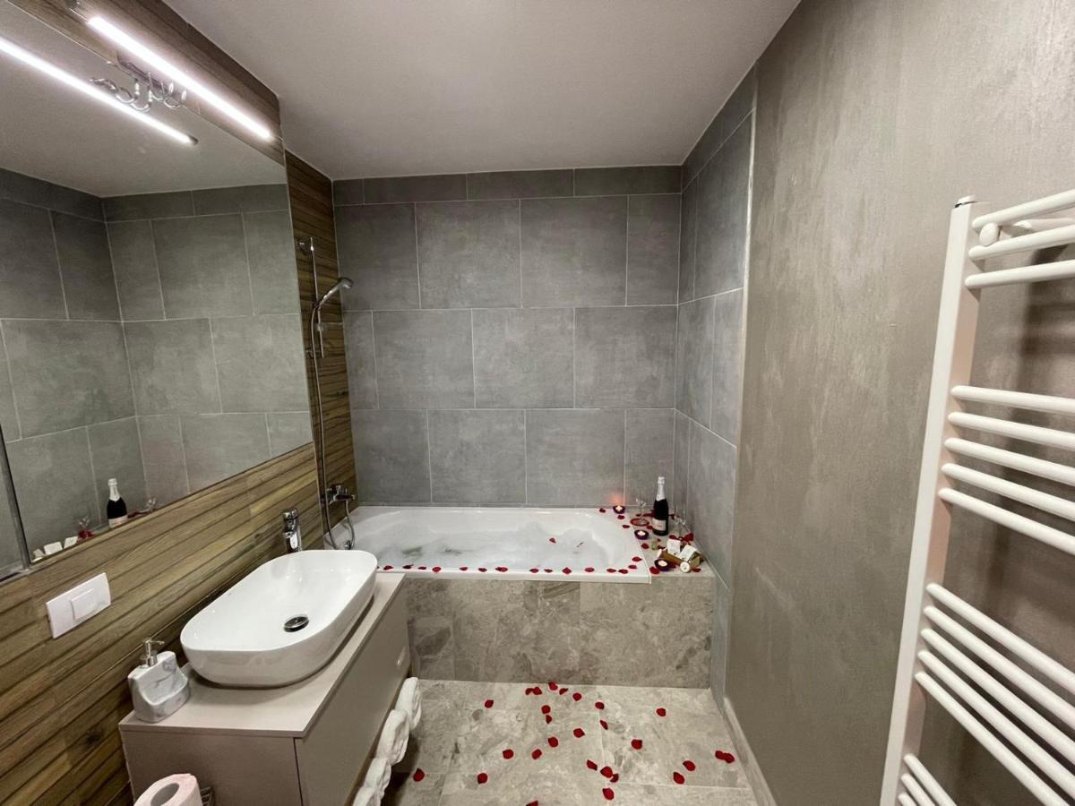 Apartamente Lux Sya Residence ブラショフ エクステリア 写真
